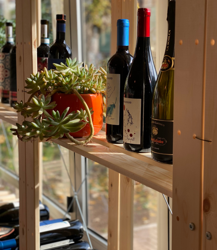 vini e atmosfera intima vini e atmosfera intima